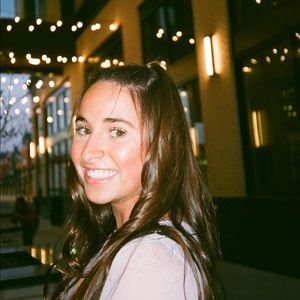 Meet your Posher, Emma